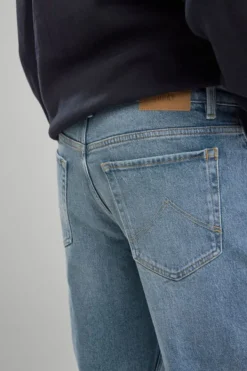 America Today Jeans^Jeans Delta Five-pocket jeans met een relaxed tapered fit