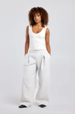 America Today New In|Joggingbroeken^Joggingbroek Carrie wide eg joggingbroek et pooien en taieband
