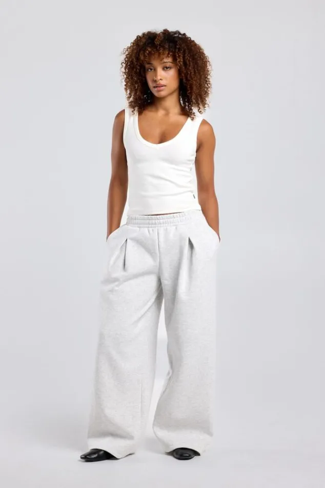 America Today New In|Joggingbroeken^Joggingbroek Carrie wide eg joggingbroek et pooien en taieband