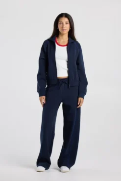 America Today New In|Joggingbroeken^Joggingbroek Cath ooe fit joggingbroek et piping