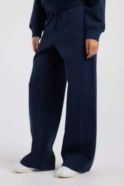 America Today New In|Joggingbroeken^Joggingbroek Cath ooe fit joggingbroek et piping