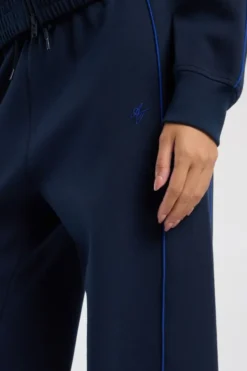 America Today New In|Joggingbroeken^Joggingbroek Cath ooe fit joggingbroek et piping