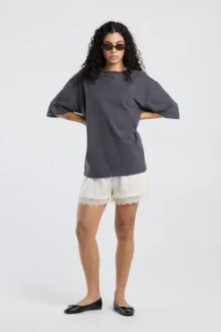 America Today New In|Shorts^hort Nini hort et ooe fit en kanten detai