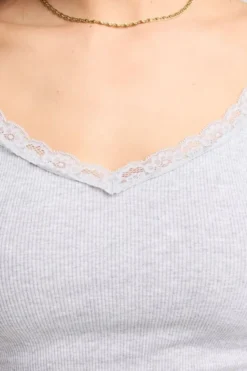America Today T-Shirts & Tops|Ondergoed & Lounge^inget Grace Grace et een kanten V-haijn