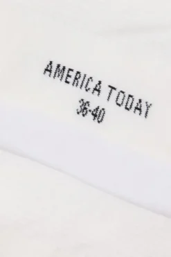 America Today Accessoires|New In^Sokken Thabo Fun hoge sokken met embroidery detail