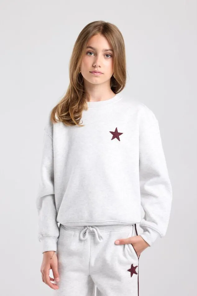 America Today Truien & Vesten|New In^sweater Stazie Jr Oversized sweater met front en back patch