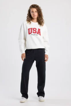 America Today Sweaters & Hoodies|Truien & Vesten^weat enna weater et New York City en UA print