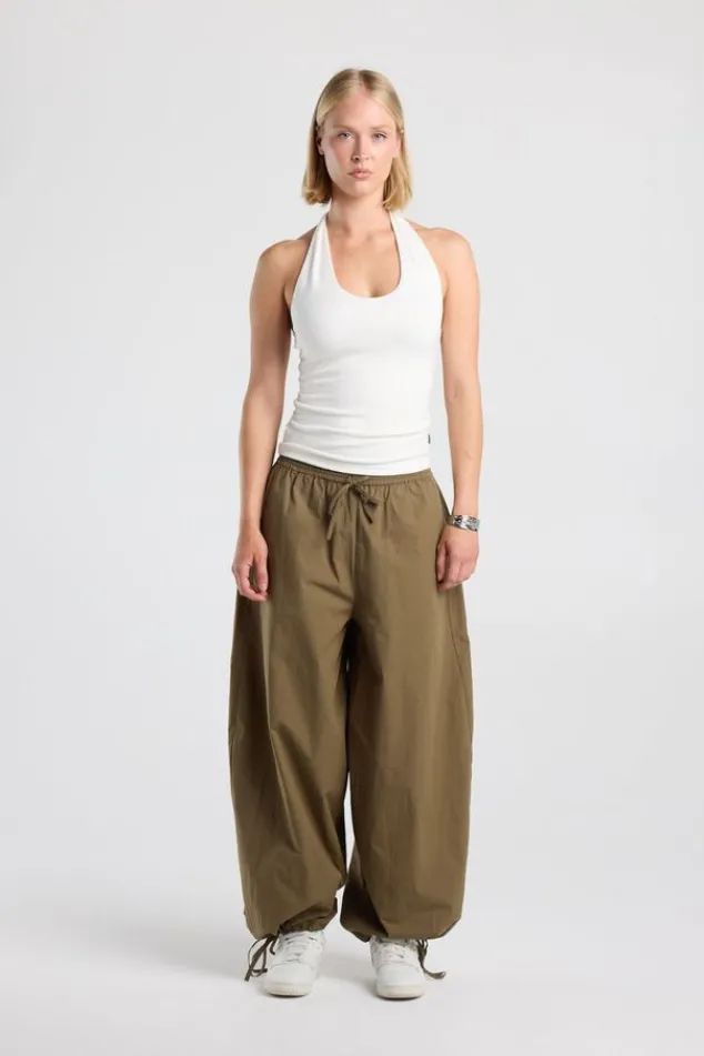 America Today New In|T-Shirts & Tops^Top Genevieve veezijdige top et haterode en eatiche zijkanten