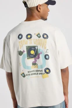 America Today New In|T-Shirts & Polo’S^T-hirt Edwin boxy fit t-hirt et iey ™ artwork