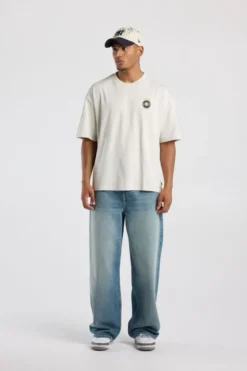 America Today New In|T-Shirts & Polo’S^T-hirt Edwin boxy fit t-hirt et iey ™ artwork
