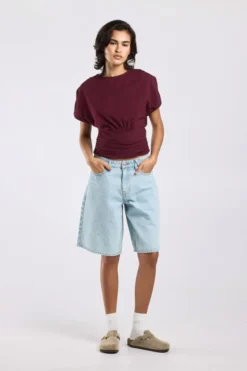 America Today T-Shirts & Tops^T-hirt Eef t-hirt et korte ouwen en geripede taie