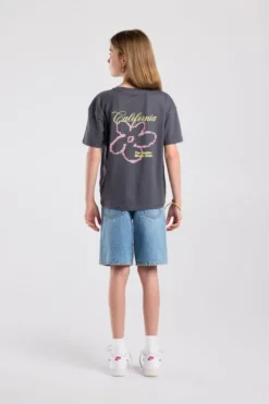 America Today T-Shirts & Tops|New In^T-shirt Elira Jr loose fit T-shirt met borst- en rugprint