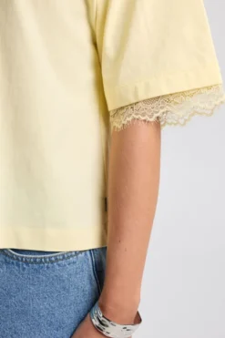 America Today Bestsellers|T-Shirts & Tops^T-hirt Ea t-hirt et boxy fit en kanten detai
