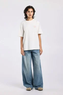 America Today T-Shirts & Tops^T-hirt Einor ooe fit t-hirt et print op bort en rug