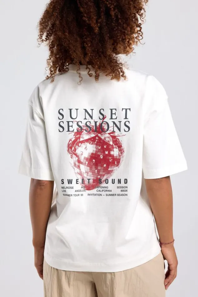 America Today T-Shirts & Tops^T-hirt Enna overized t-hirt et print op de achterkant