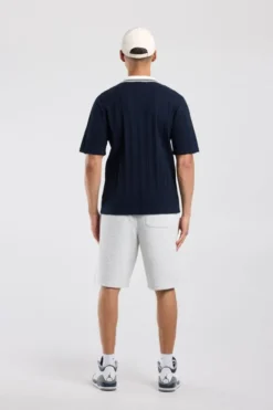 America Today New In|T-Shirts & Polo’S^T-hirt Kone reguar fit t-hirt et poo kraag
